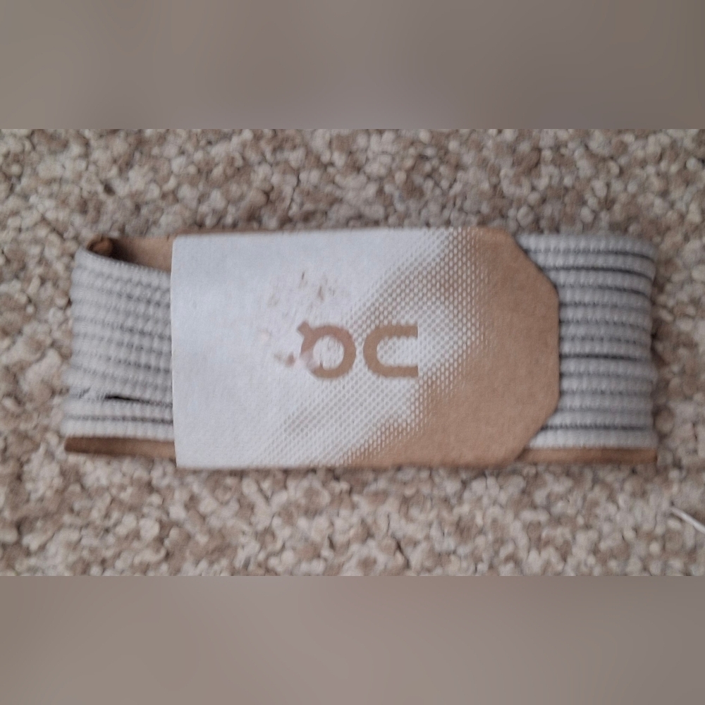 New ON Cloud Running Original Shoe laces Color Light Gray Casual